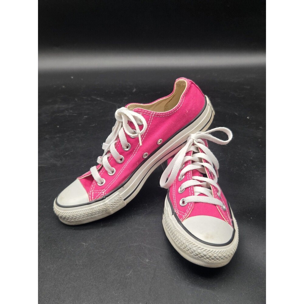 Converse All Stars Pink Shoes Sneakers Lace Up Womens Size 7